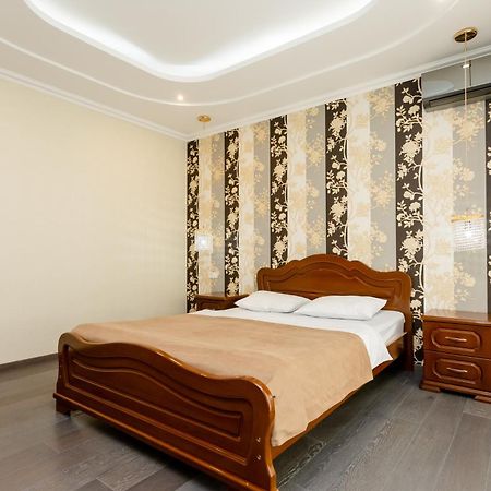 3Bd-2Bth Apartment In Tbilisi City Center Екстер'єр фото